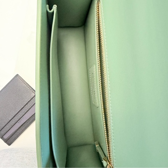 Dior Sage Green Shoulder Bag with Gold Hardware - Picture 4 of 6